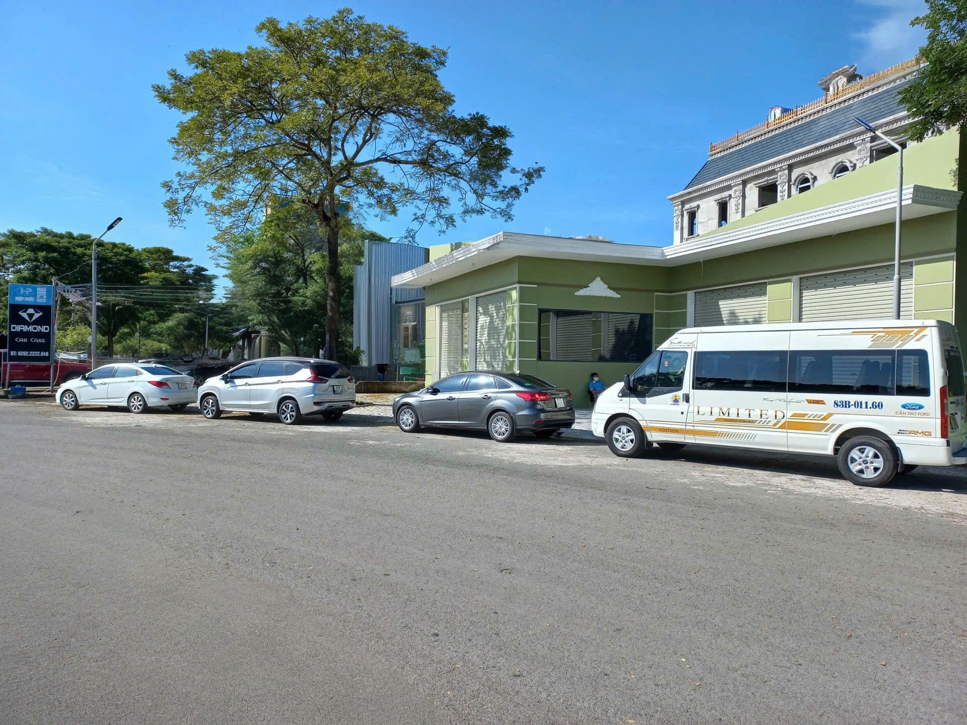 Cho thuê kho mới xây diện tích rộng lộ lớn kdc Công ty 8