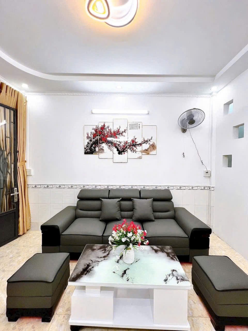 Cho thuê nhà trệt lầu tại hẻm 162 Phạm Ngũ Lão