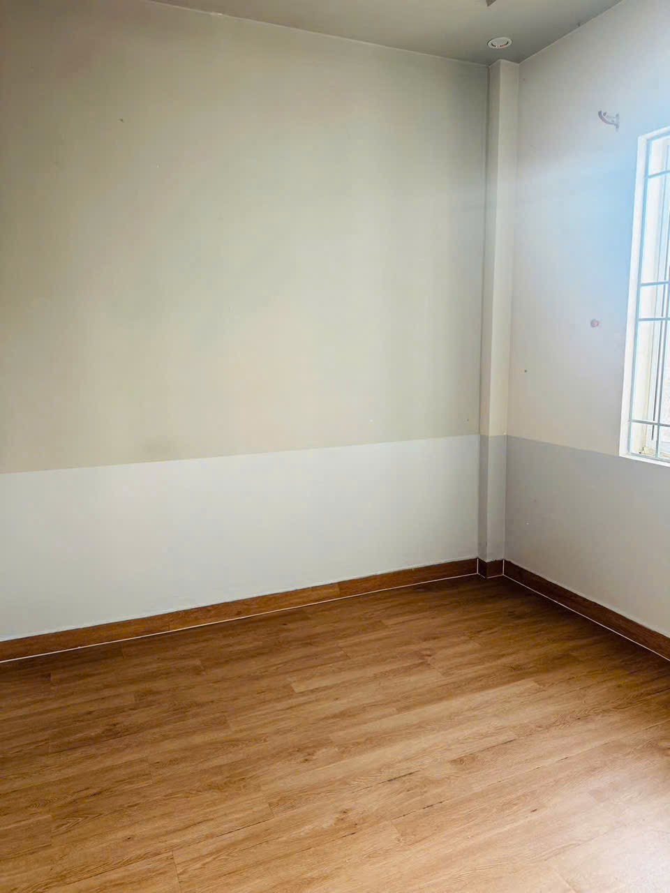 Cho thuê chung cư Hưng Phú B tầng 2