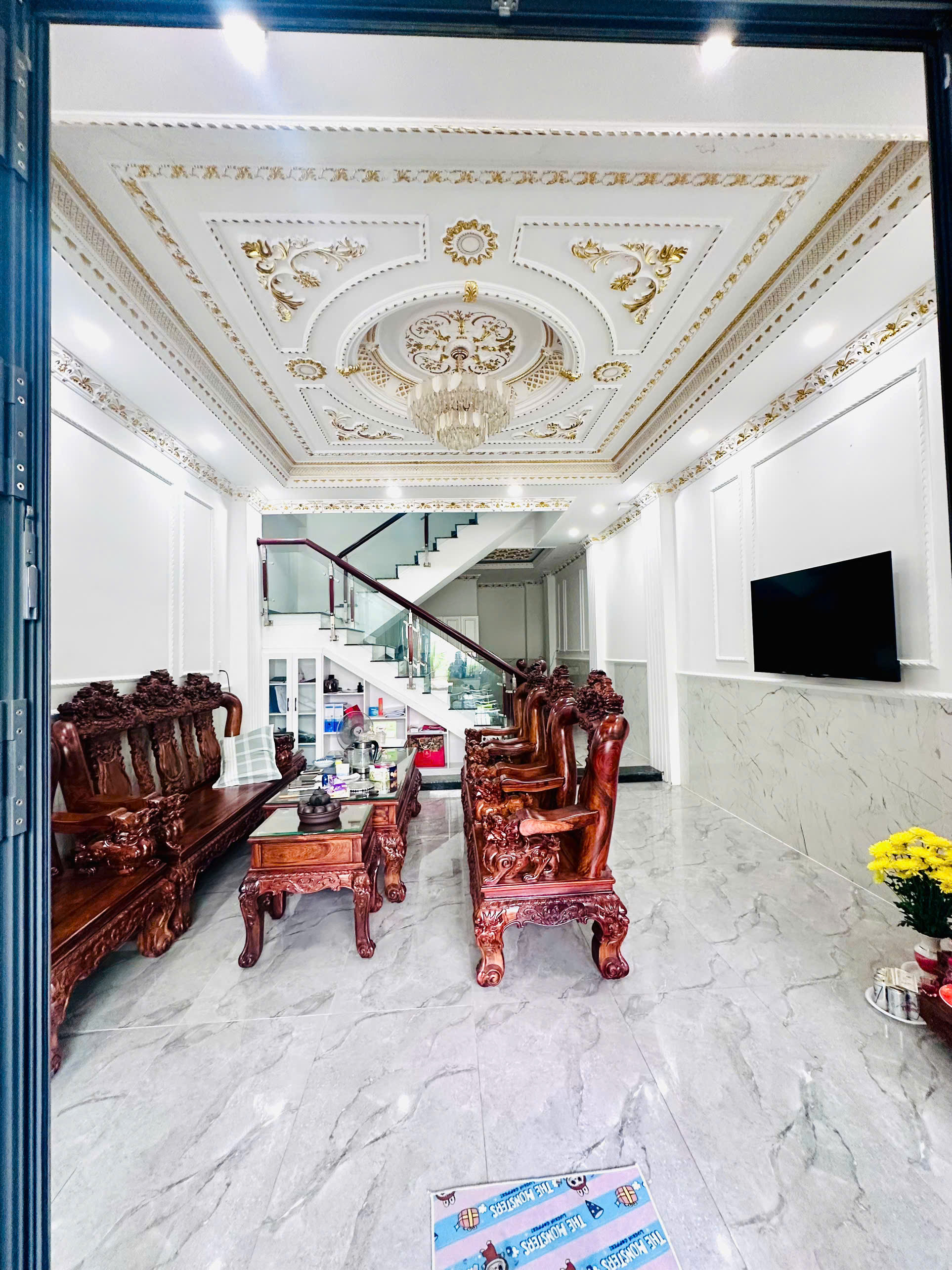 BÁN NHÀ 1 TRỆT 2 LẦU – FULL NỘI THẤT CAO CẤP – KDC NAM LONG 1