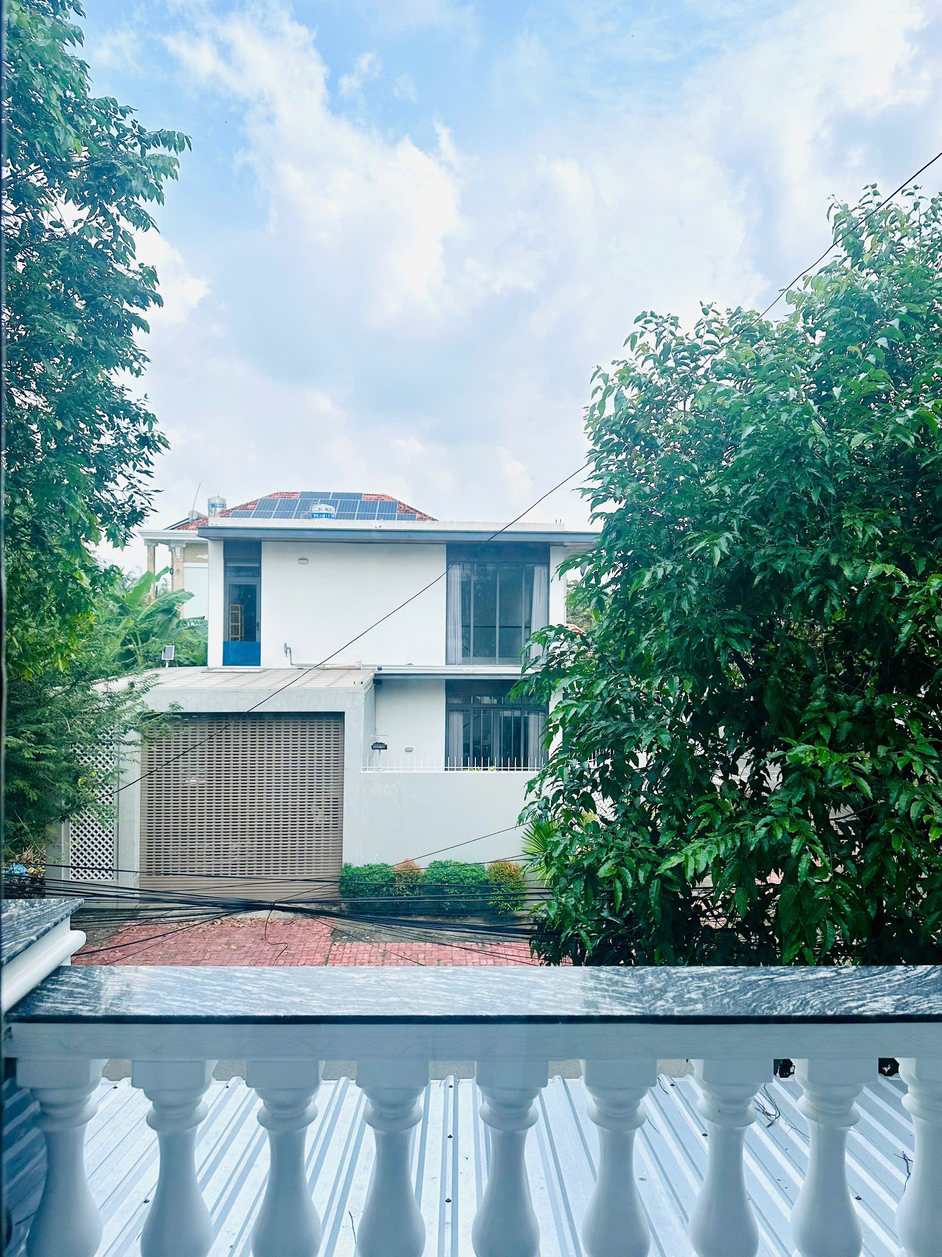 BÁN NHÀ 1 TRỆT 2 LẦU – FULL NỘI THẤT CAO CẤP – KDC NAM LONG 1