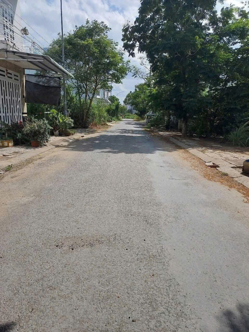 CHO THUÊ NHÀ KDC CỬU LONG ĐƯỜNG NGUYỄN VĂN LINH (Gần Đh Y Dược, Chợ Bà Bộ)