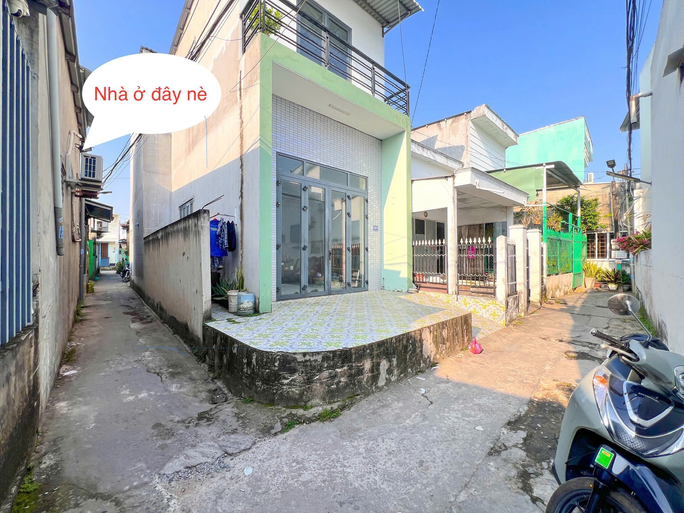 Bán nhà trệt lầu trục chính hẻm 142 Trần Quang Diệu