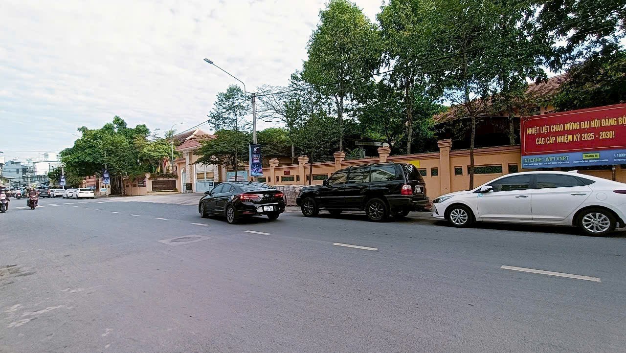 Cho thuê phòng trọ đối diện trường Châu Văn Liêm