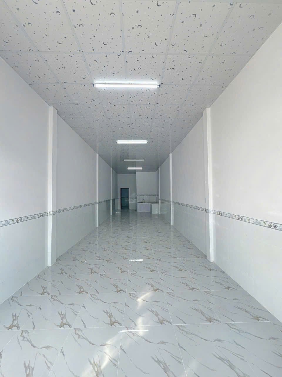 Cho thuê nhà 13 triệu mặt tiền Đường Nguyễn Đệ