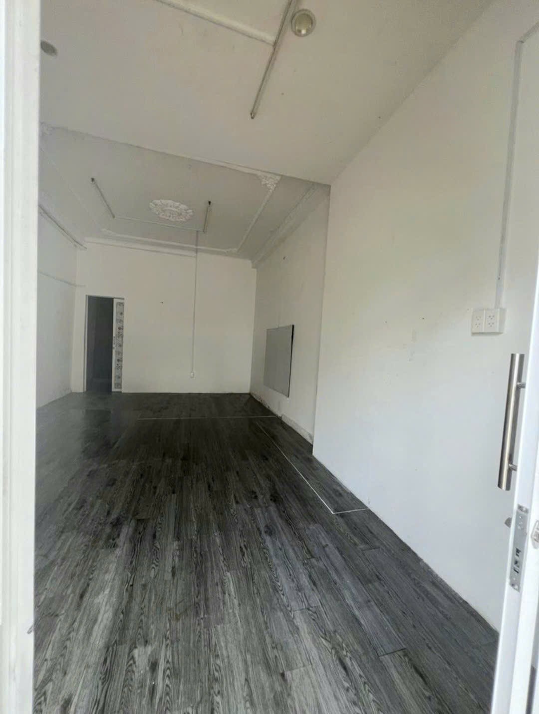 Cho thuê mặt bằng mặt tiền Nguyễn Đệ thuận tiện kinh doanh