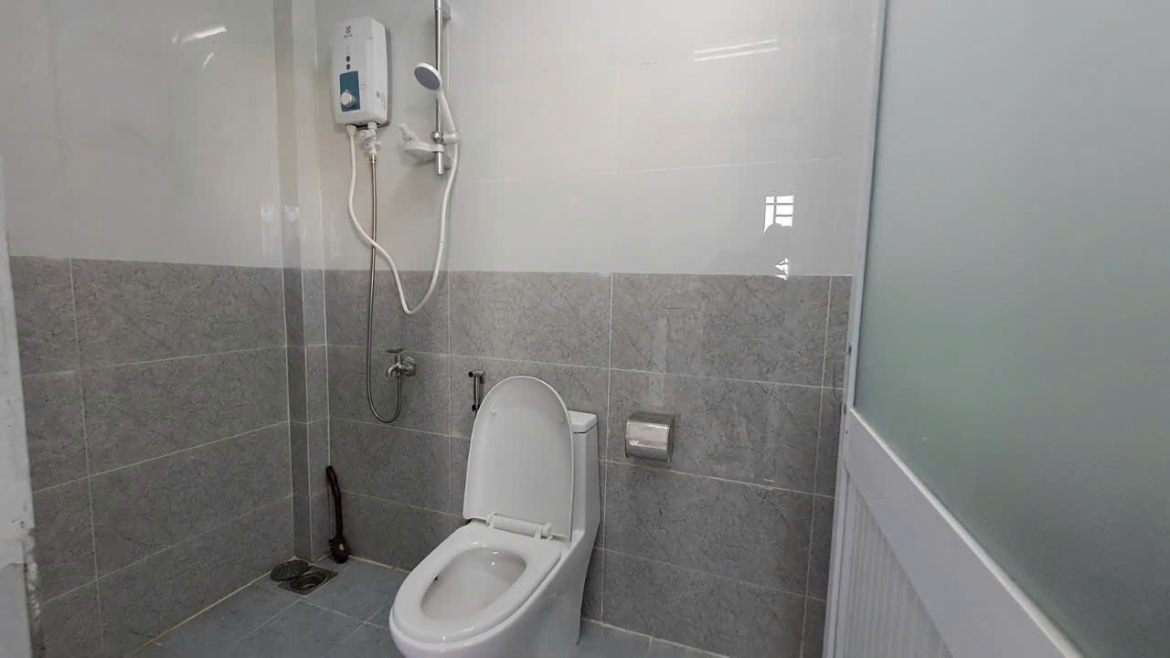 Cho thuê Minihouse kdc Hồng Phát đầy đủ tiện ích full nội thất