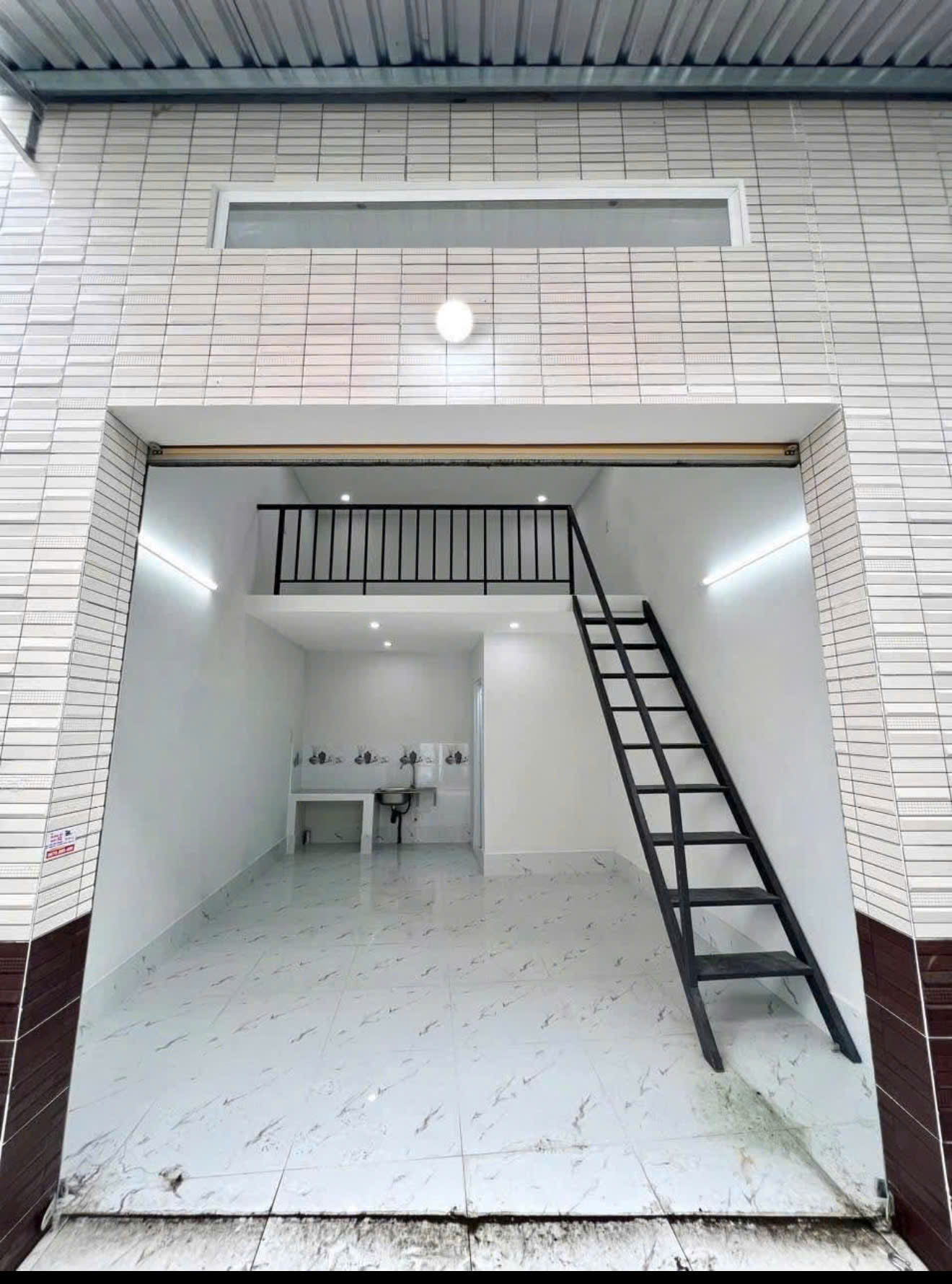 Cho thuê nhà trọ mặt tiền hẻm Hồ Bún Xáng, thông hẻm Lò Mổ