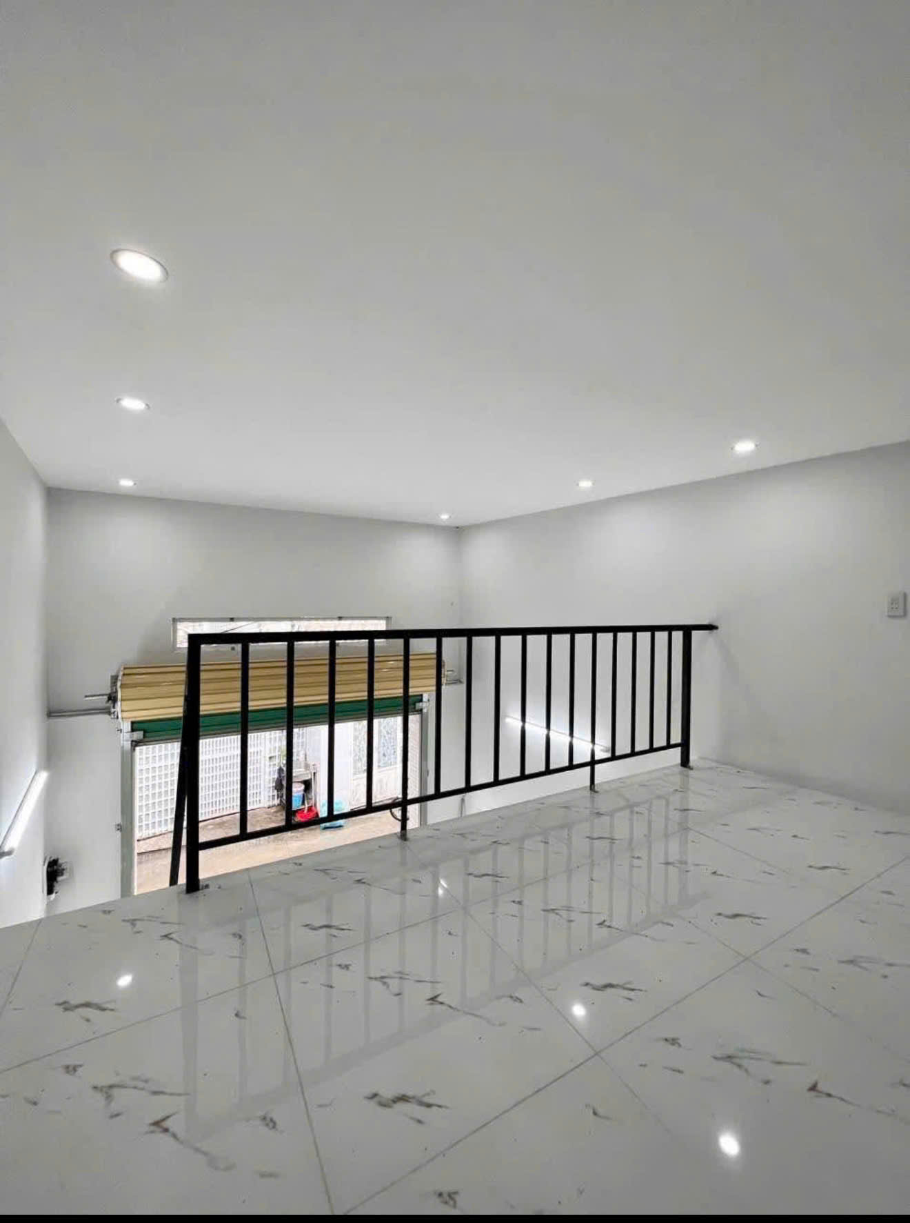 Cho thuê nhà trọ mặt tiền hẻm Hồ Bún Xáng, thông hẻm Lò Mổ