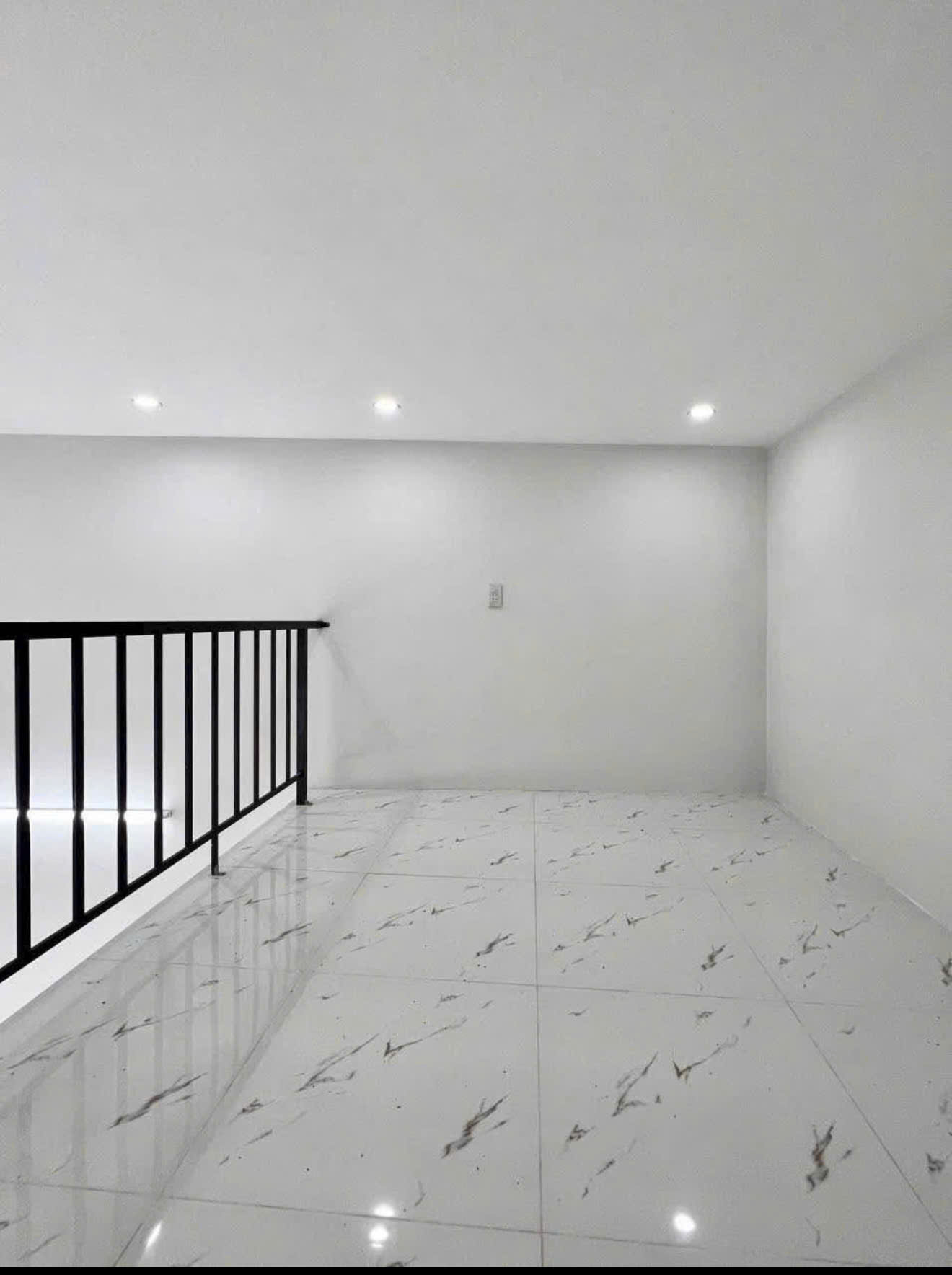 Cho thuê nhà trọ mặt tiền hẻm Hồ Bún Xáng, thông hẻm Lò Mổ