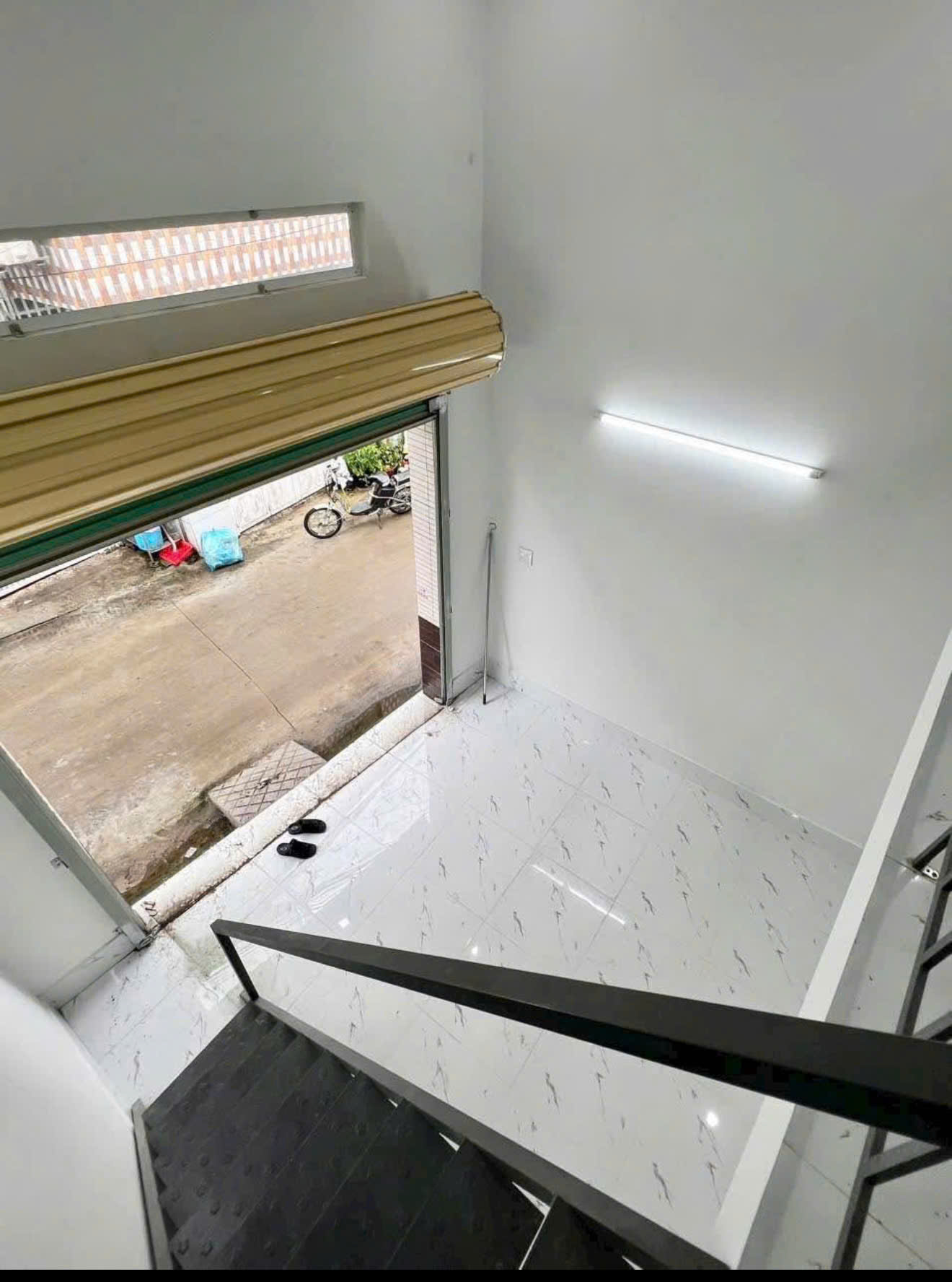 Cho thuê nhà trọ mặt tiền hẻm Hồ Bún Xáng, thông hẻm Lò Mổ