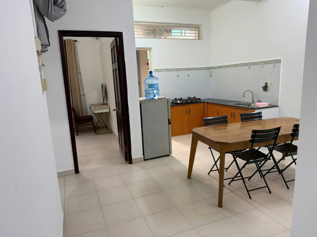 Cho thuê Căn hộ chung cư 6 triêụ full nội thất Hưng Phú