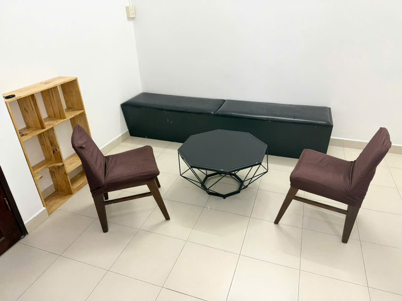 Cho thuê Căn hộ chung cư 6 triêụ full nội thất Hưng Phú