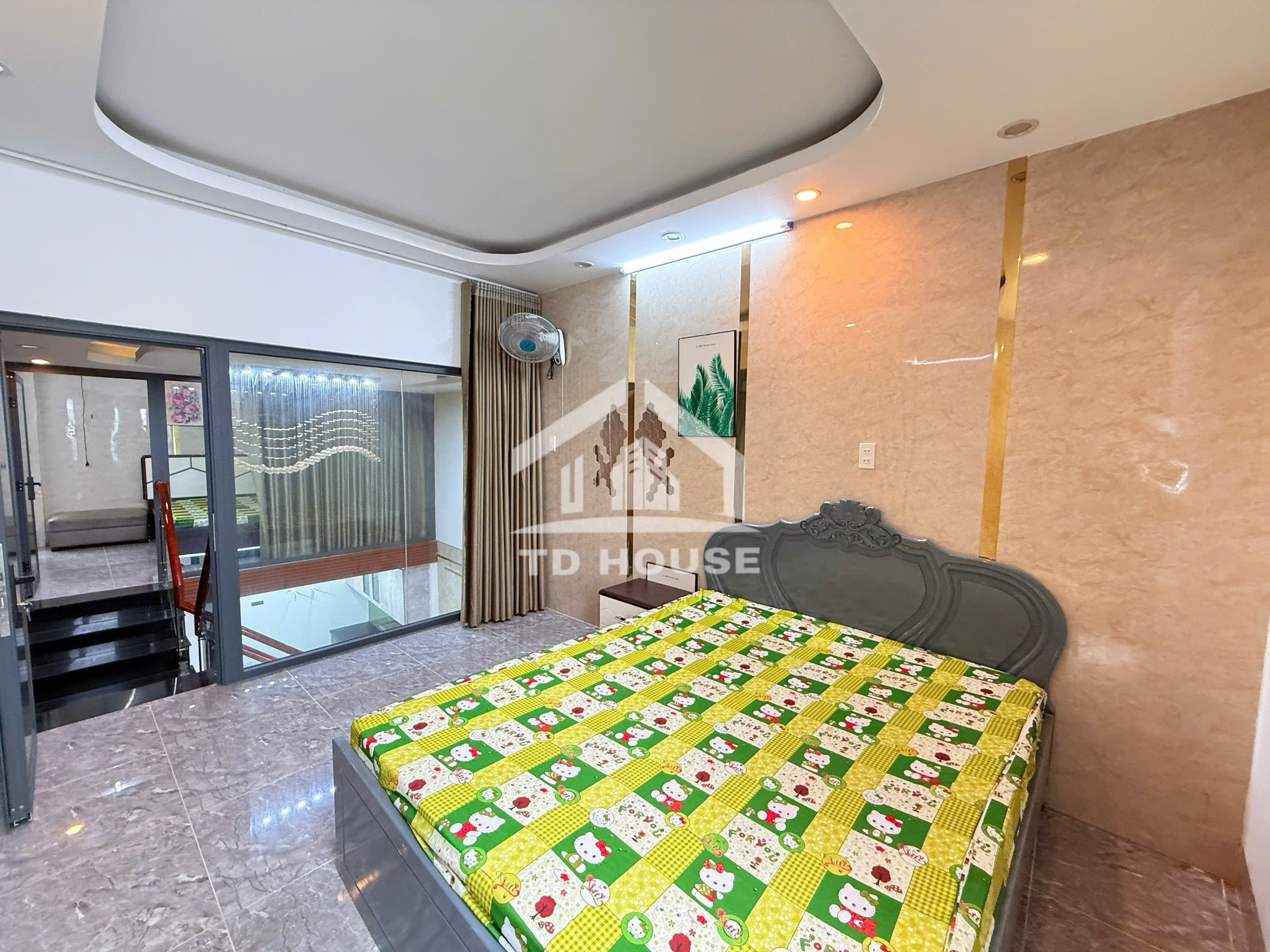 Cho thuê nhà có nội thất 2 phòng ngủ tại hẻm đường Hoàng Văn Thụ