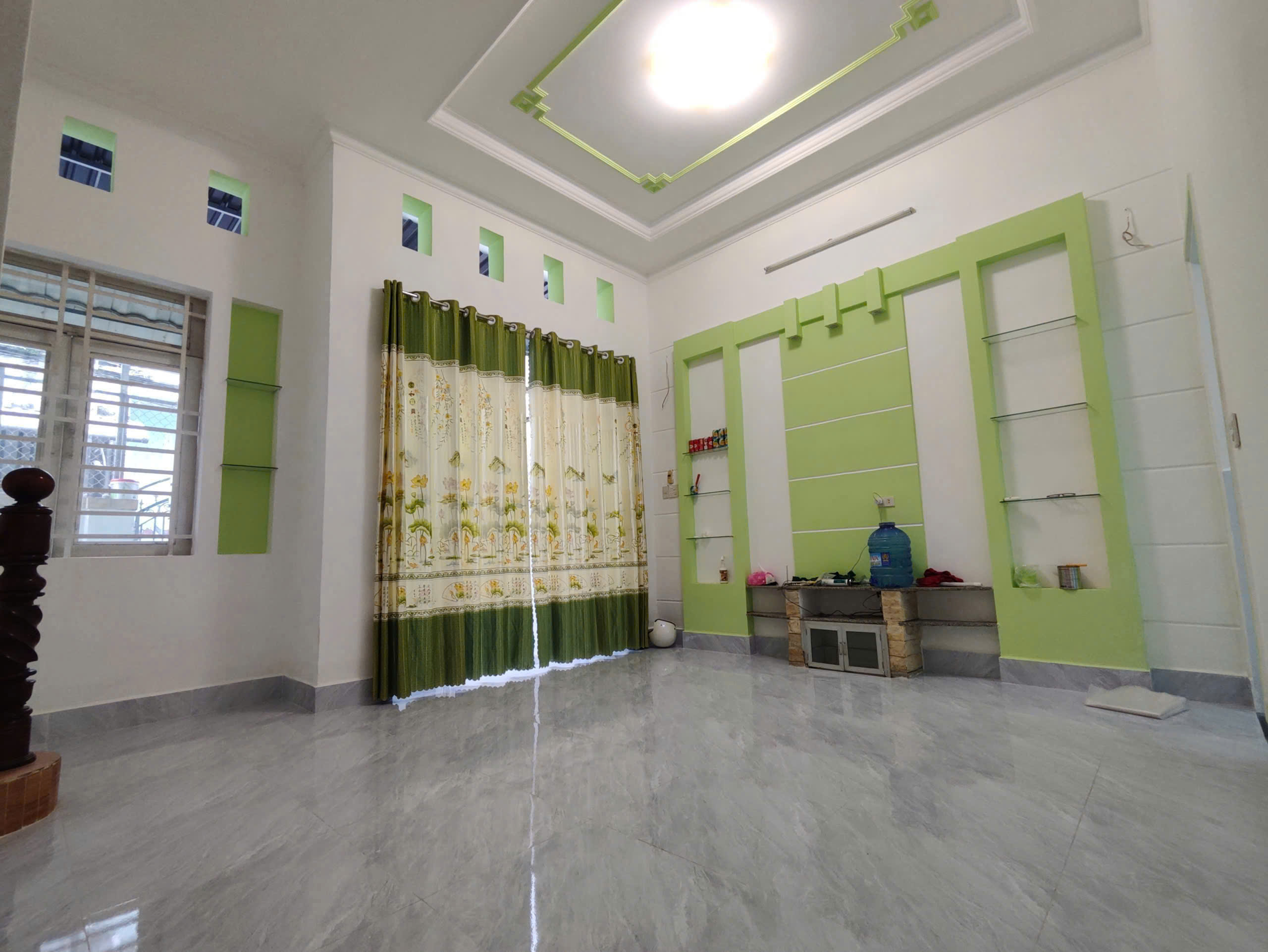 Cho thuê nhà hẻm Phạm Ngũ Lão - Gần chợ Trần Việt Châu