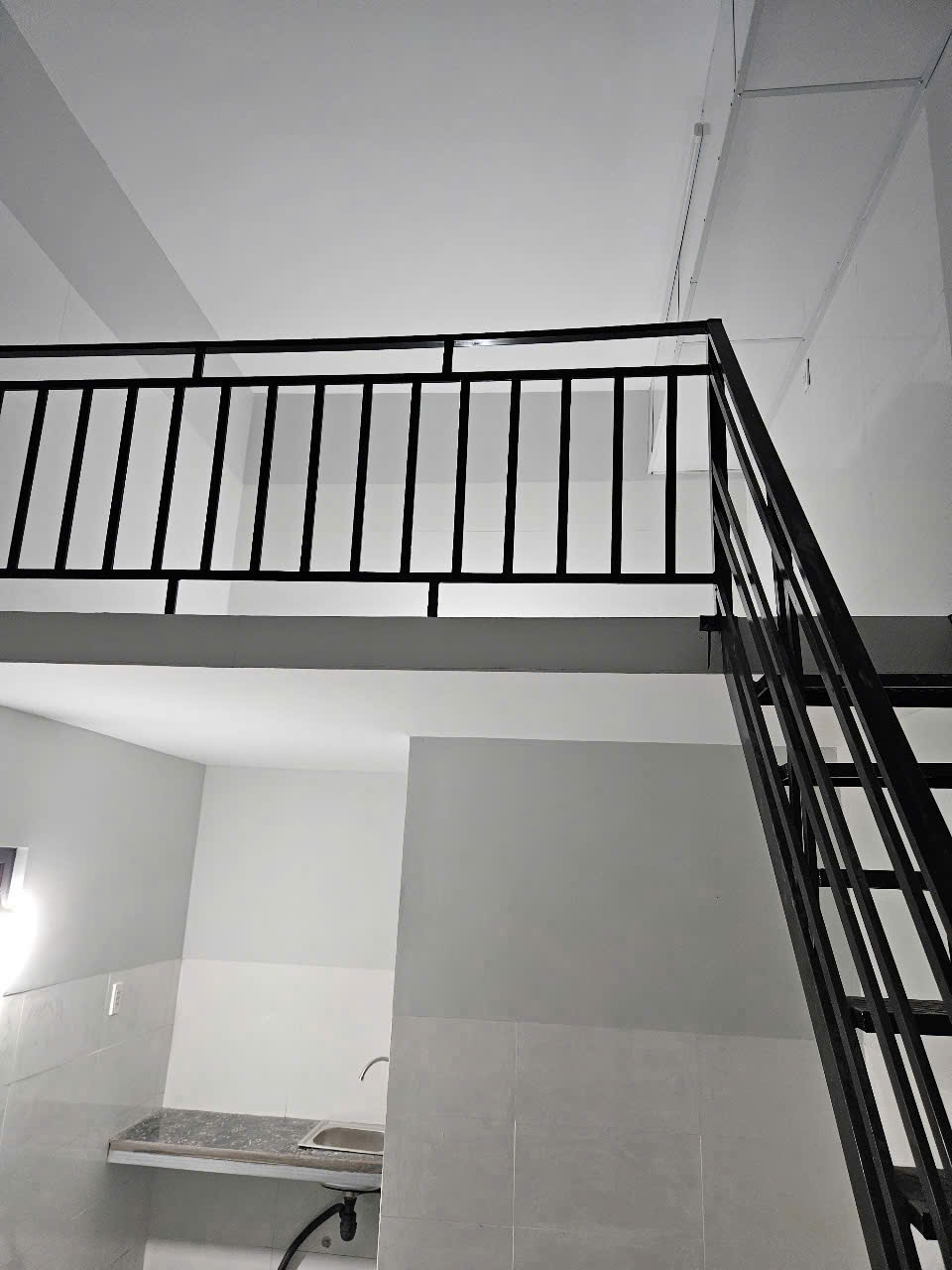 Phòng trọ 2,2triệu mới gần bv Nhi