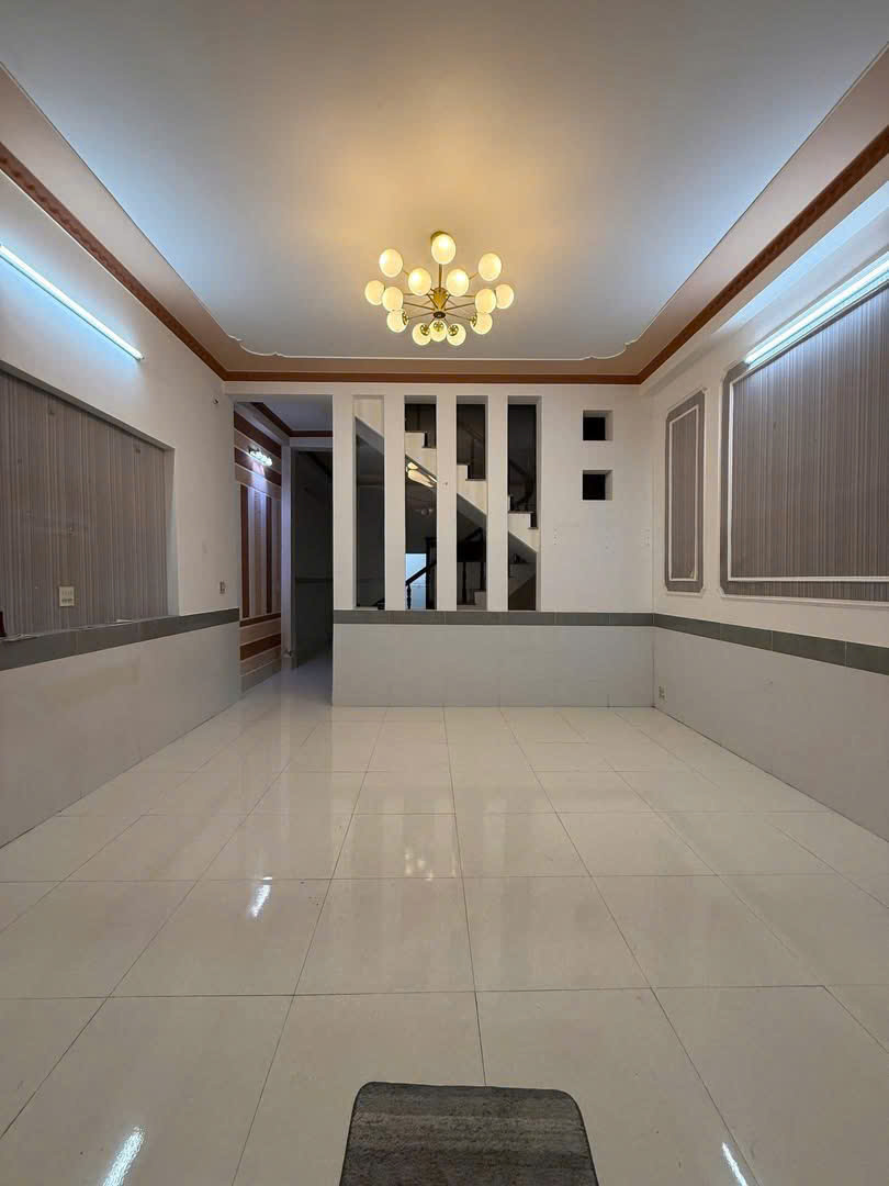 BÁN NHÀ TRỤC CHÍNH HẺM 120 HOÀNG QUỐC VIỆT, AN BÌNH, TP CẦN THƠ.