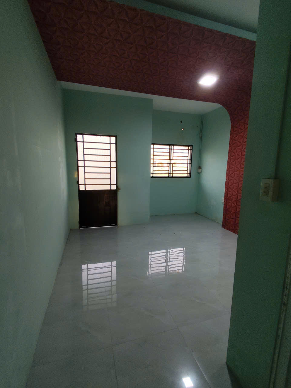 Cho thuê Nhà 5 triệu 2 phòng ngủ Phạm Ngọc Hưng