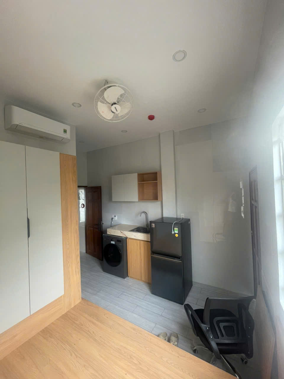 Cho Thuê Minihouse mặt tiền đường 30/4 mới xây