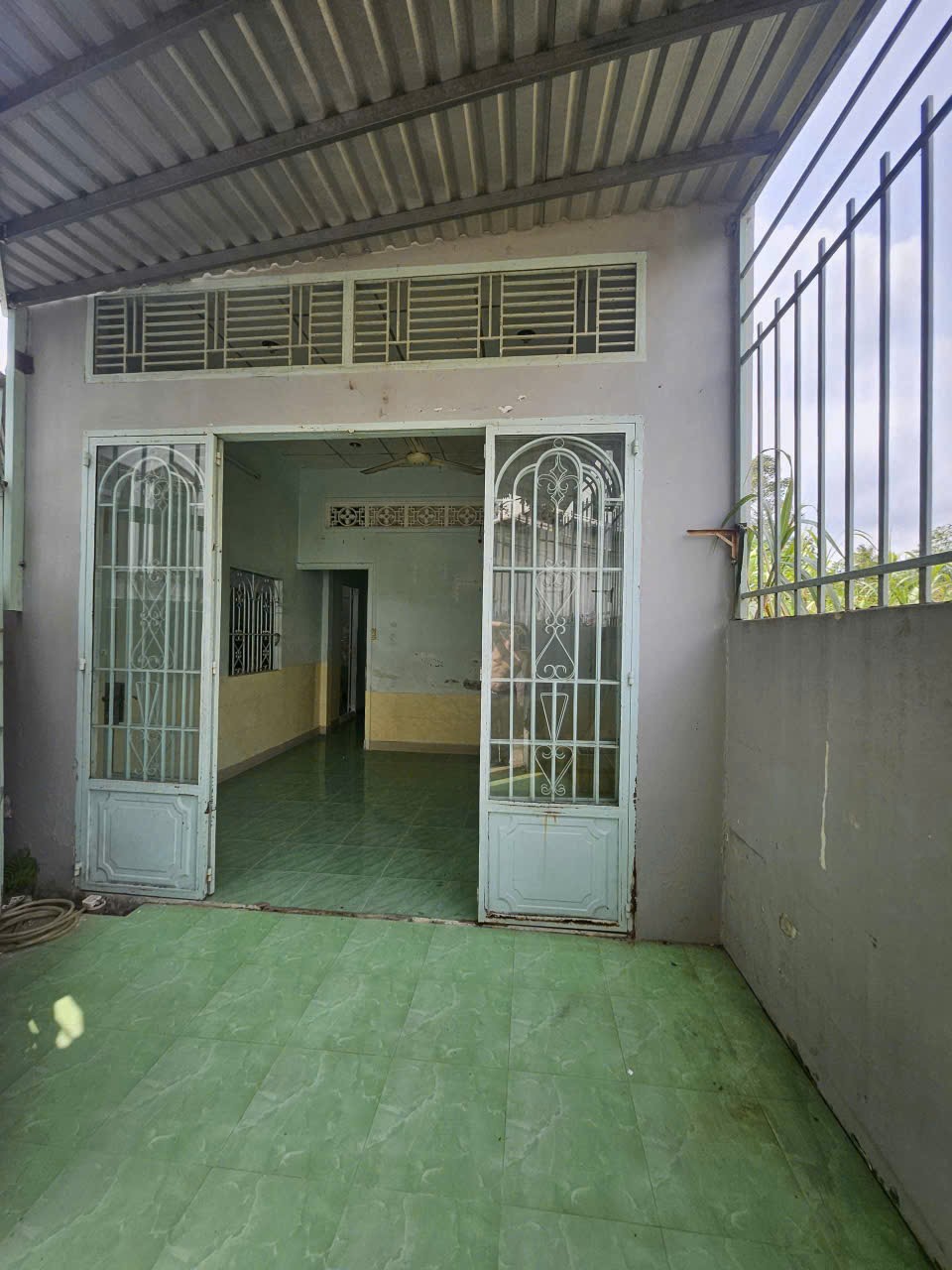 Bán nhà diện tích rộng hẻm 90 Nguyễn Thông