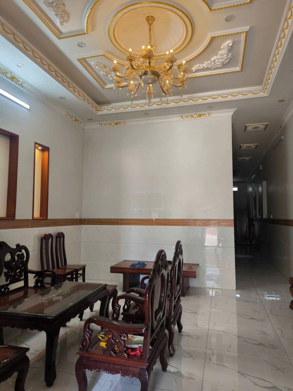Nhà cho thuê nguyên căn tại KDC Quân Báo 4 phòng ngủ đủ nội thất