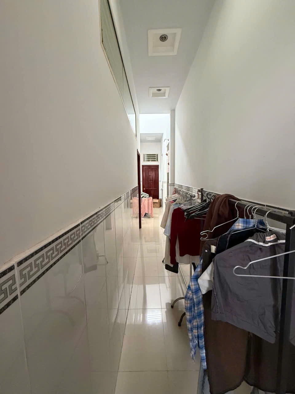 Cho thuê nhà trệt lầu 3 phòng ngủ kdc 91B giá rẻ