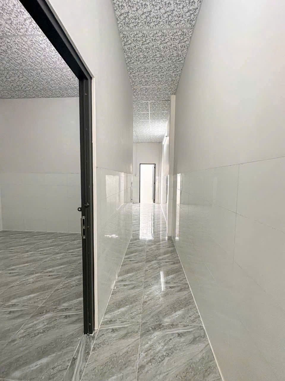 Nhà mới xây 100% – 106m², ô tô tải tới nhà gần chợ Bông Vang