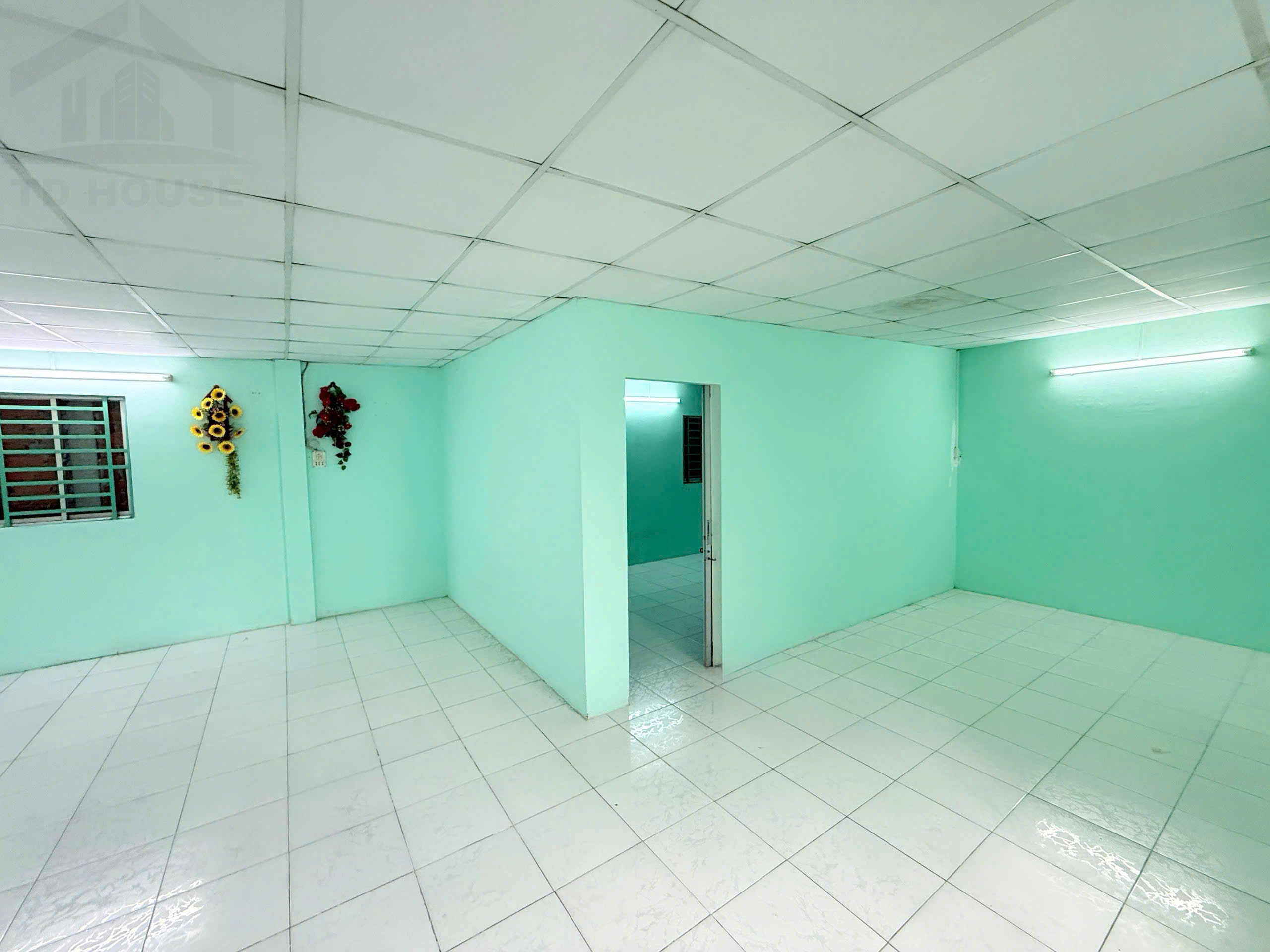 Cho thuê nhà 3 phòng ngủ hẻm 278 Tầm Vu giá rẻ