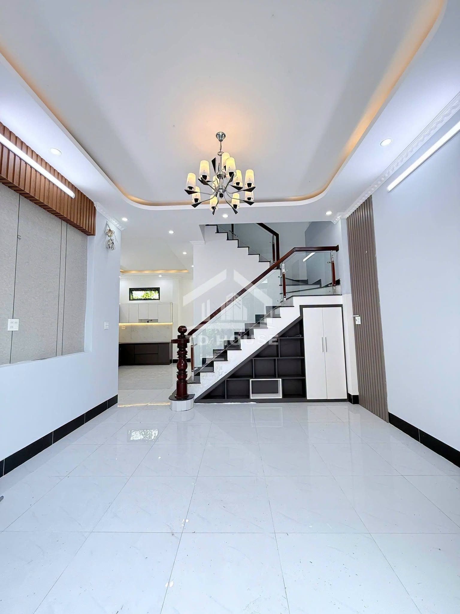 Nhà lầu 3PN cho thuê - hẻm Trần Quang Diệu, Bình Thủy