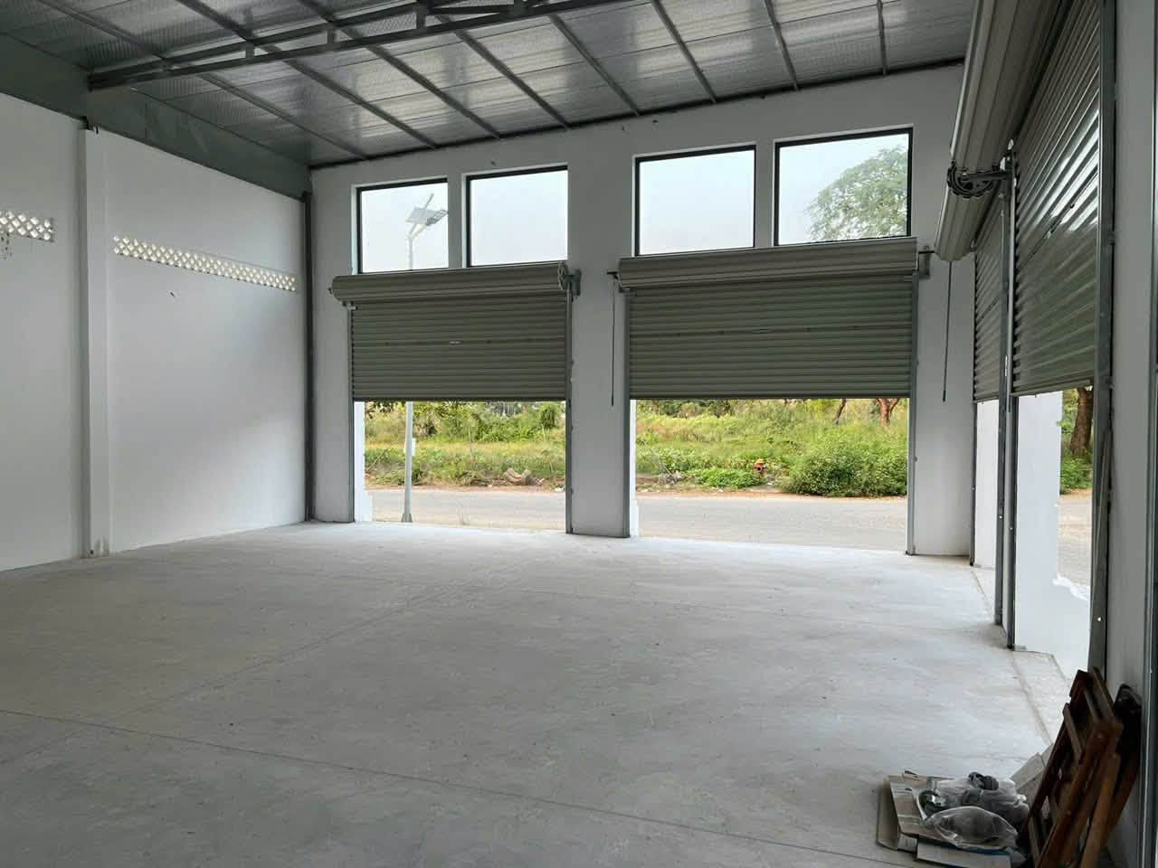 Cho thuê mặt bằng/kho xưởng 120 m2 - Cái Răng