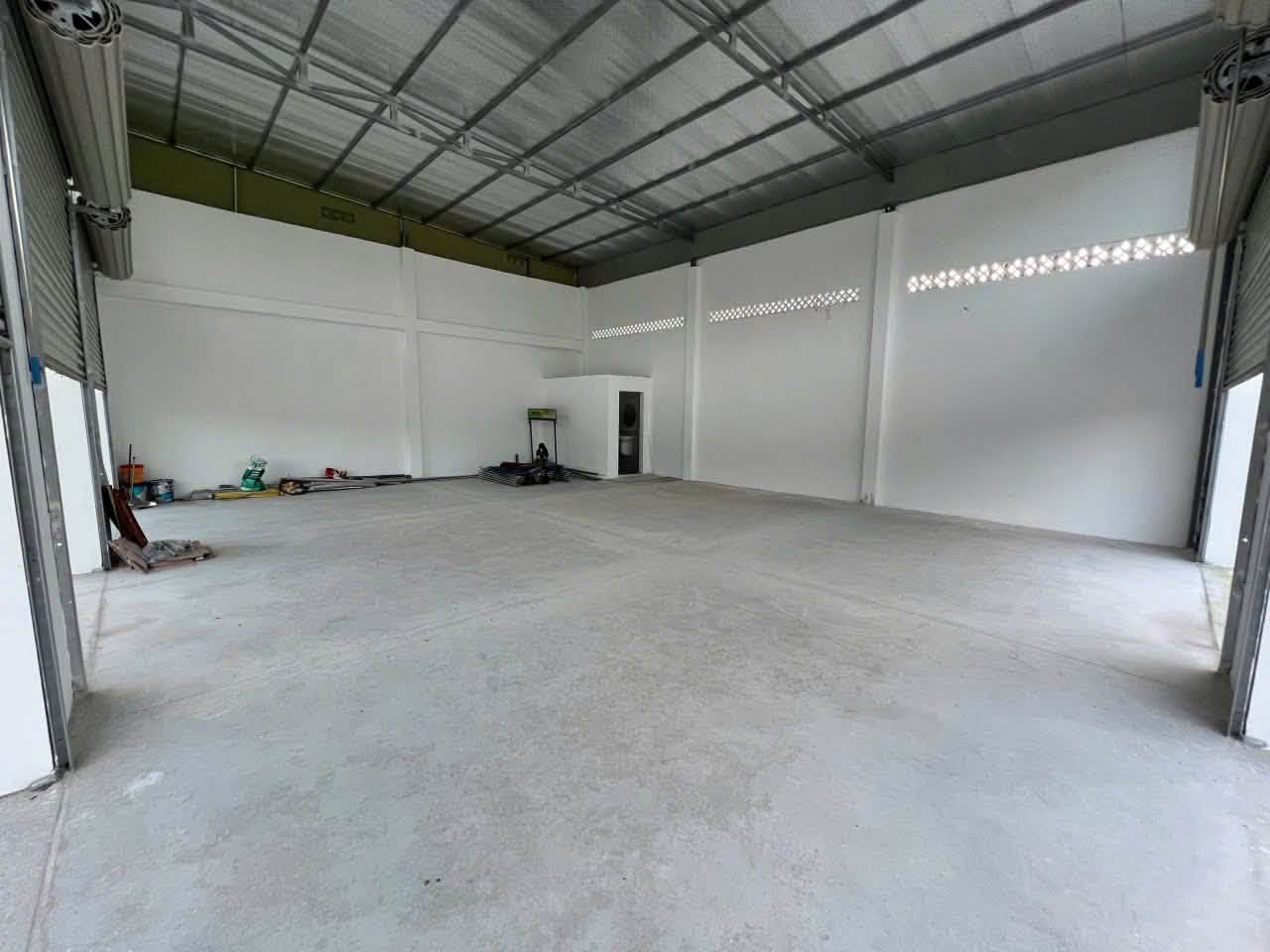 Cho thuê mặt bằng/kho xưởng 120 m2 - Cái Răng