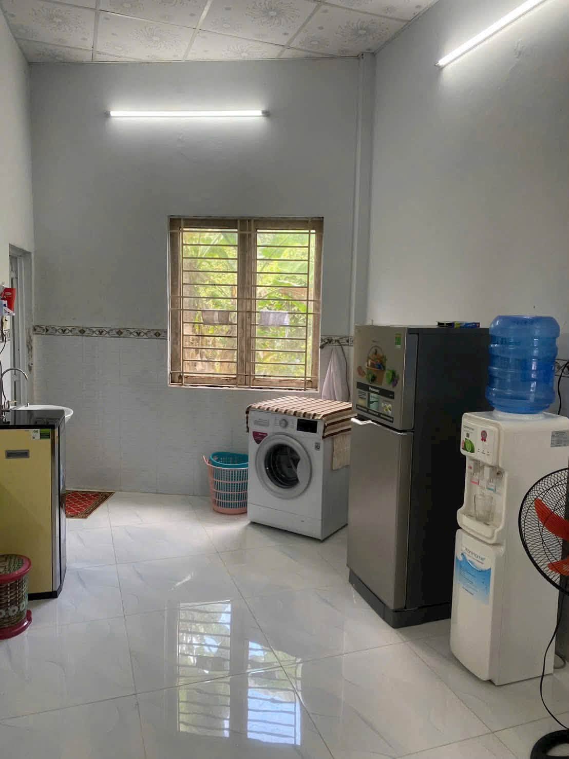 Cho thuê nhà trệt lầu full nội thất KDC Hoàng Quân, Cái Răng, Cần Thơ