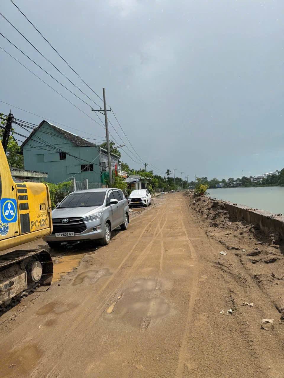 Nhà 1 trệt 1 lầu Lê Thị Hồng Gấm, Bình Thủy, Cần Thơ