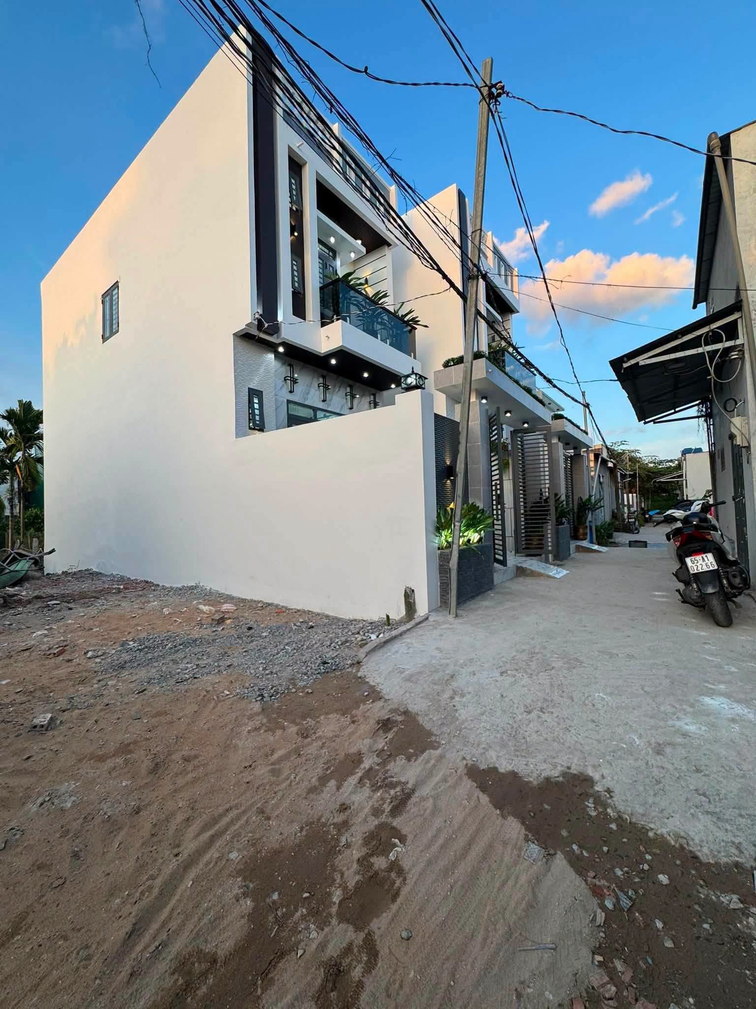 Nhà trệt lầu 5x13.7m, sàn 137m2 - Rạch Ông Cò, 1.695 tỷ
