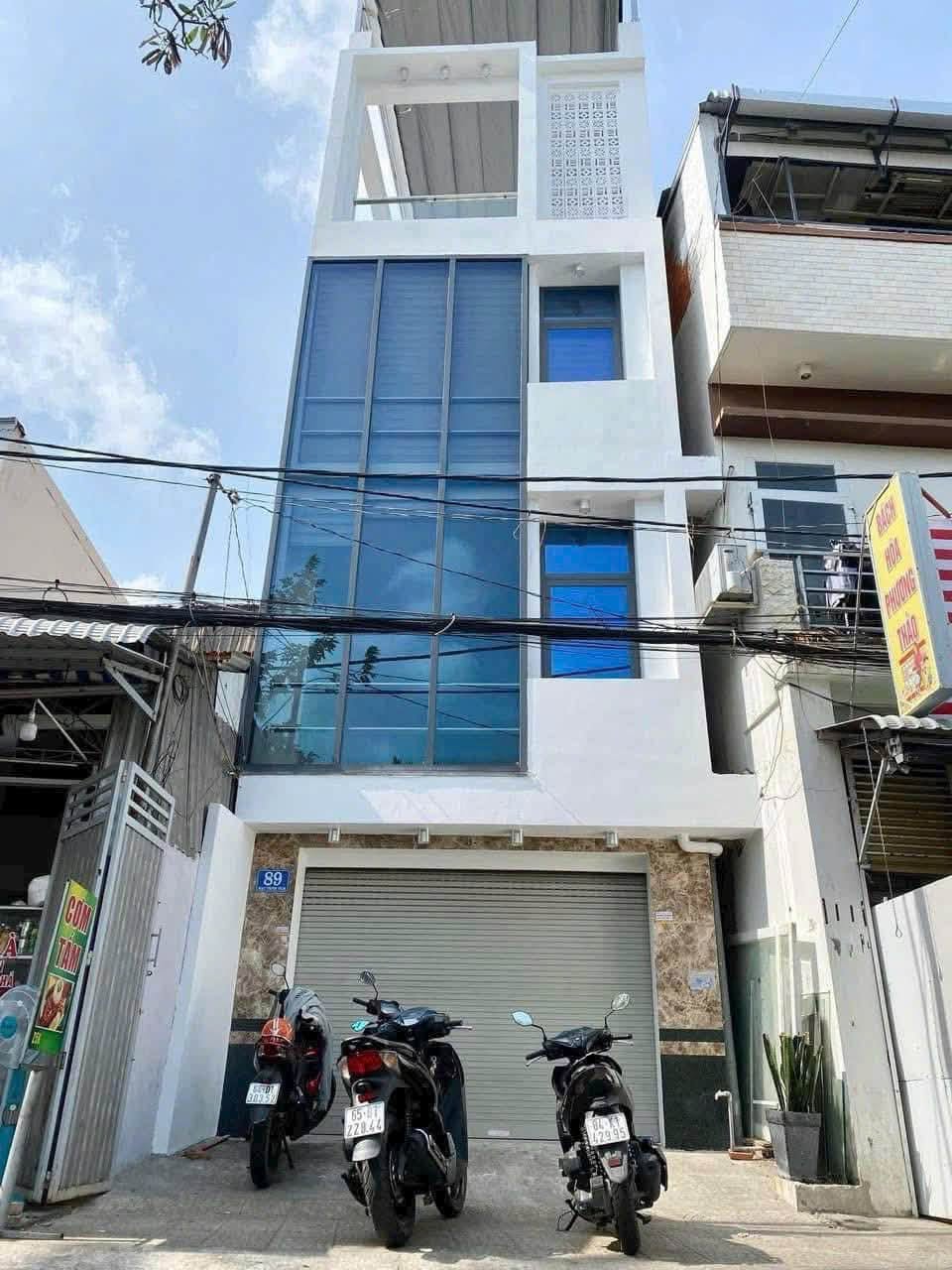 Nhà 3 tầng mặt tiền Mạc Thiên Tích (gần ĐH Cần Thơ)